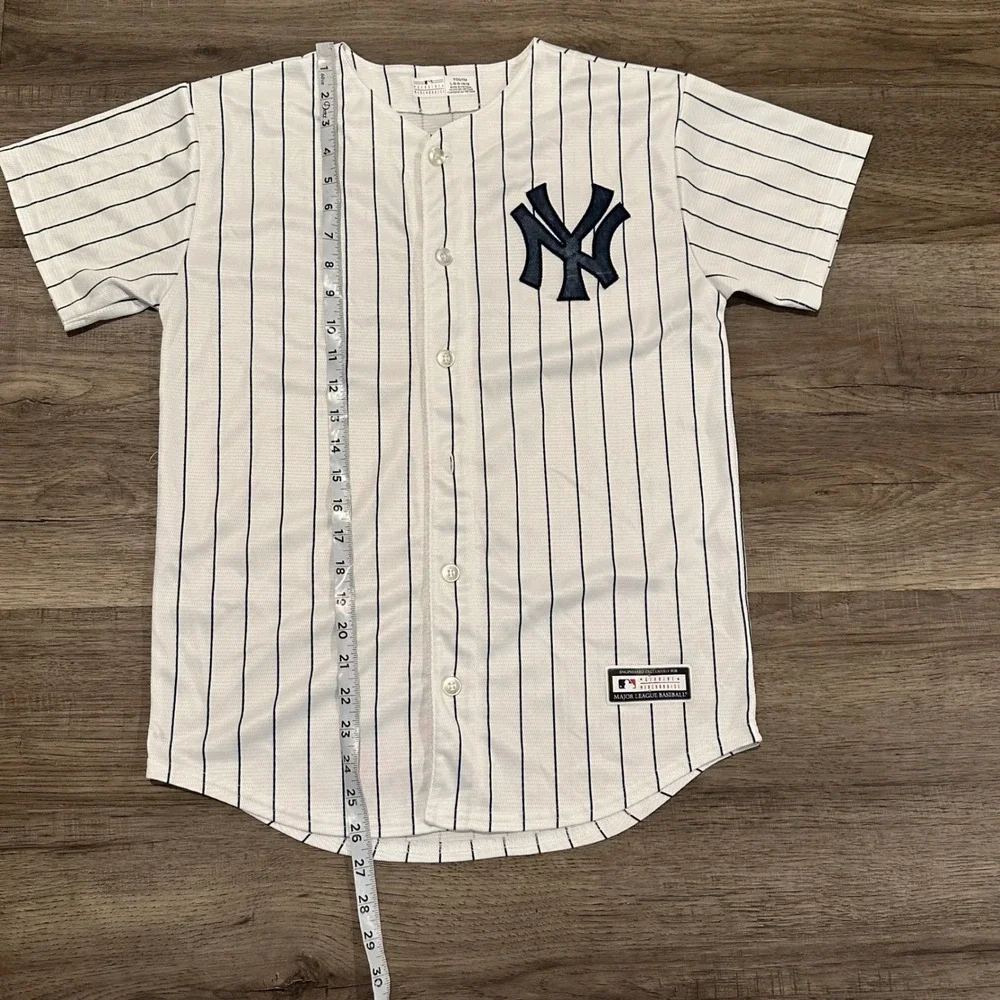 New York Yankees Gary Sanchez #24 Youth Jersey Large 14/16 Pinstripe Baseball